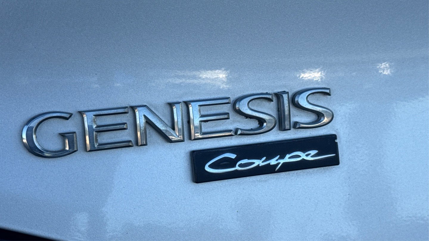 Used 2010 Hyundai Genesis 2.0T RWD image 47