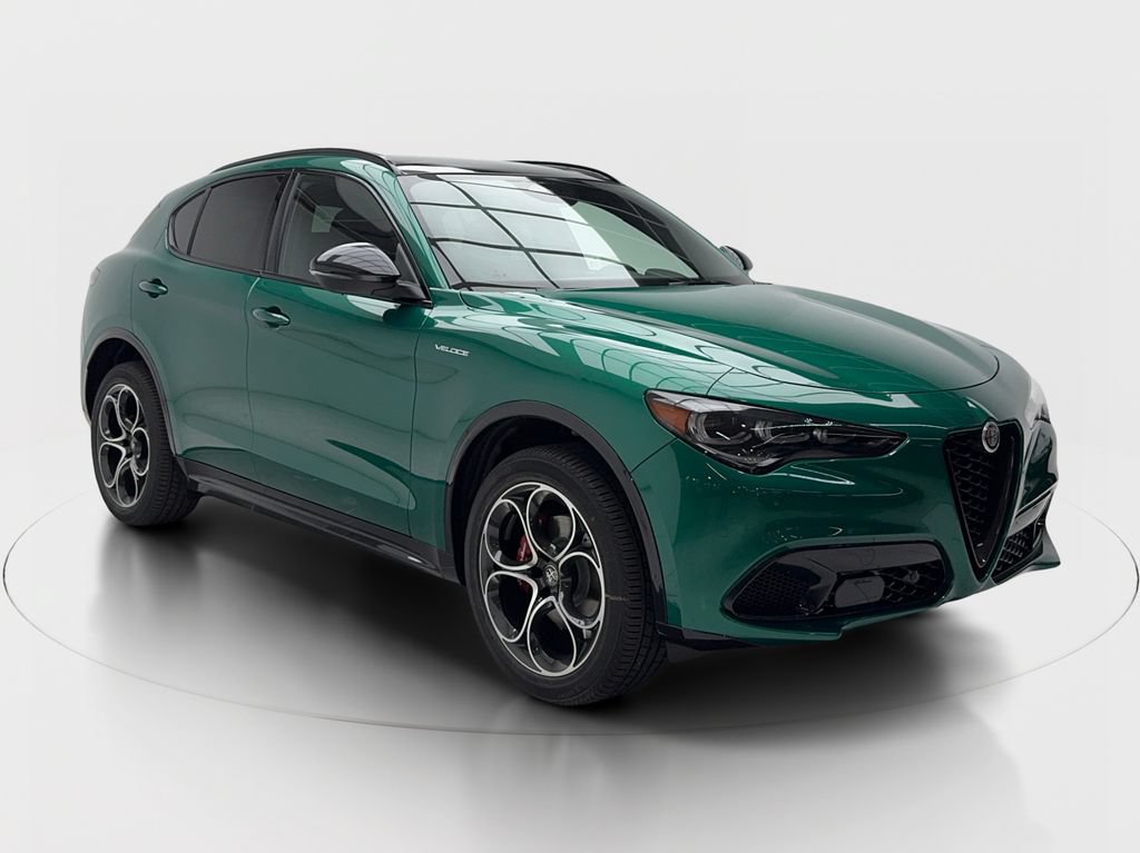 New 2026 Alfa Romeo Stelvio Sprint w/ Convenience Package AWD/4WD image 1