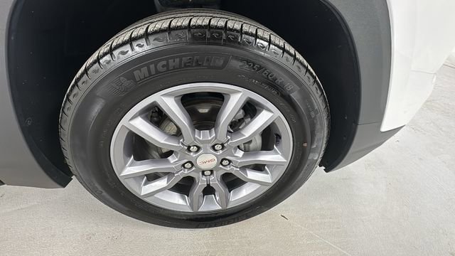 Used 2024 GMC Terrain SLT image 9