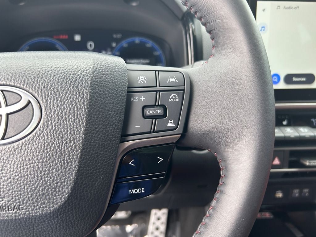 Used 2026 Toyota Camry XSE FWD image 16