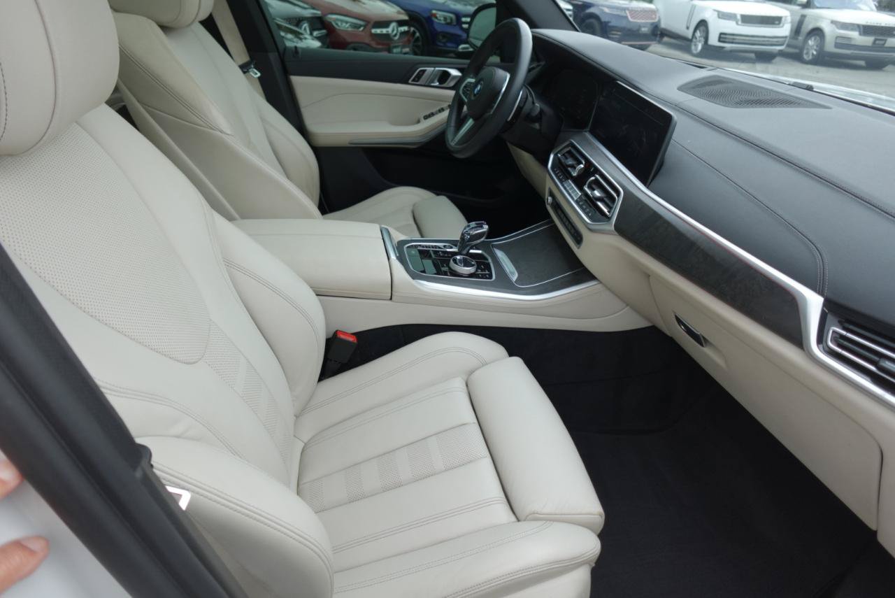 Used 2022 BMW X5 xDrive40i w/ M Sport Package AWD/4WD image 9
