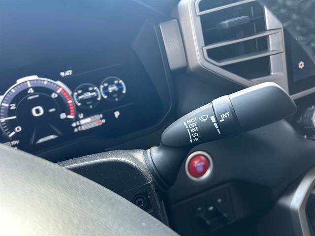 Used 2024 Toyota Tundra Limited image 25