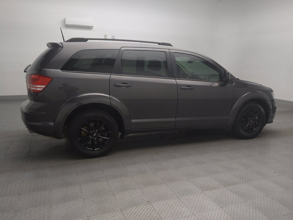 Used 2020 Dodge Journey SE w/ Blacktop Package FWD image 10