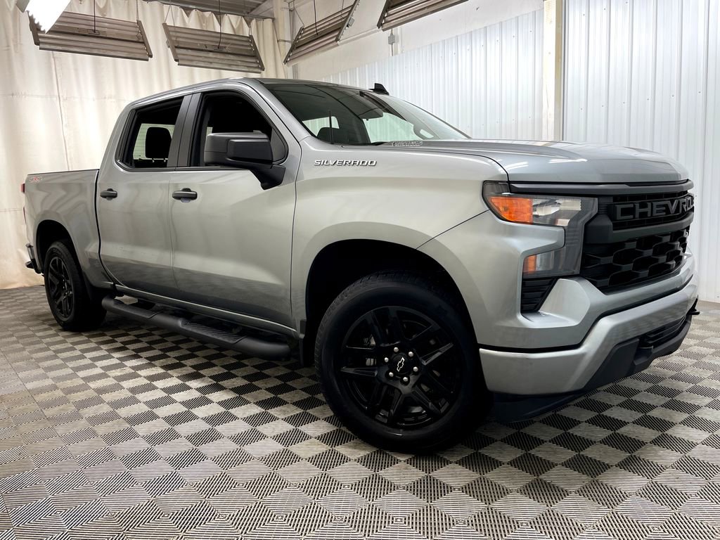 Certified 2025 Chevrolet Silverado 1500 Custom AWD/4WD image 46