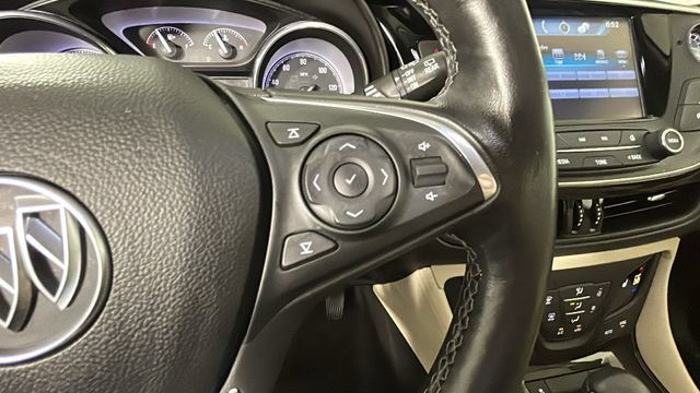Used 2020 Buick Envision Essence FWD image 17