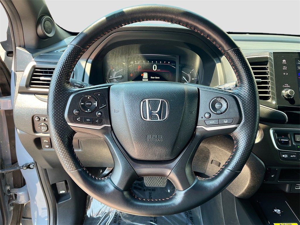 Used 2024 Honda Passport TrailSport image 11