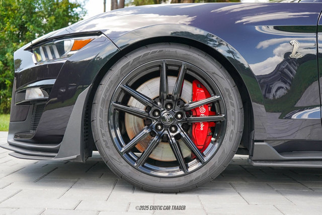 Used 2022 Ford Mustang Shelby GT500 w/ Technology Package image 73