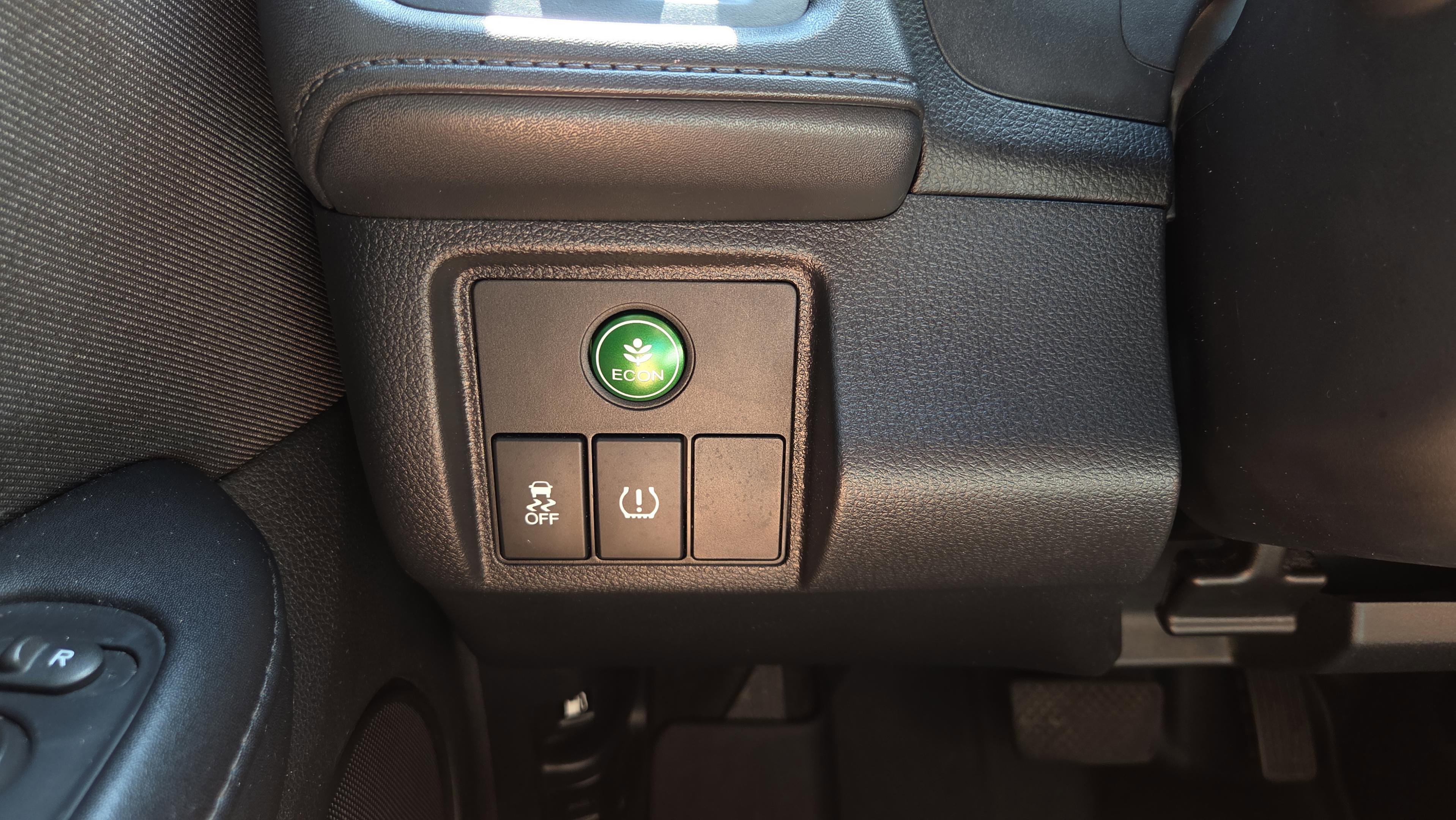 Used 2019 Honda HR-V LX image 18