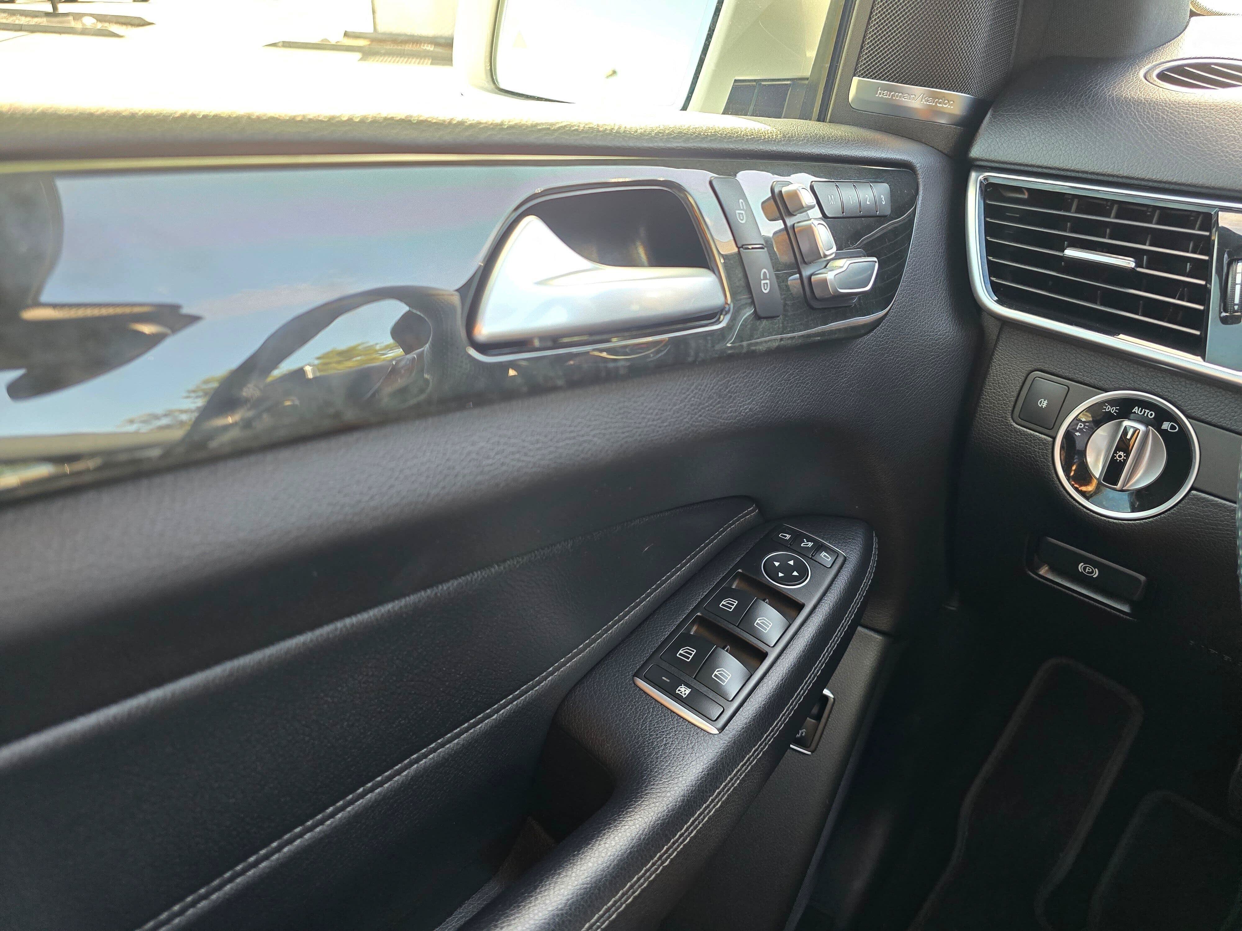 Used 2018 Mercedes-Benz GLE 350 4MATIC image 30