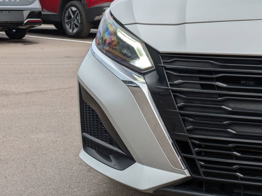 Certified 2023 Nissan Altima 2.5 SV image 9