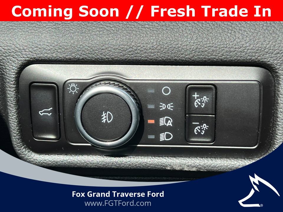 Certified 2023 Ford Explorer XLT w/ Equipment Group 202A image 18