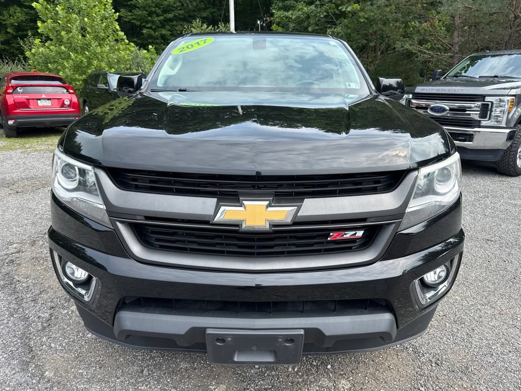 Used 2017 Chevrolet Colorado Z71 AWD/4WD image 2