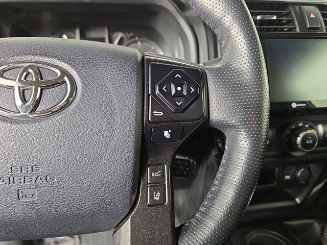 Used 2024 Toyota 4Runner TRD Off-Road Premium AWD/4WD image 23