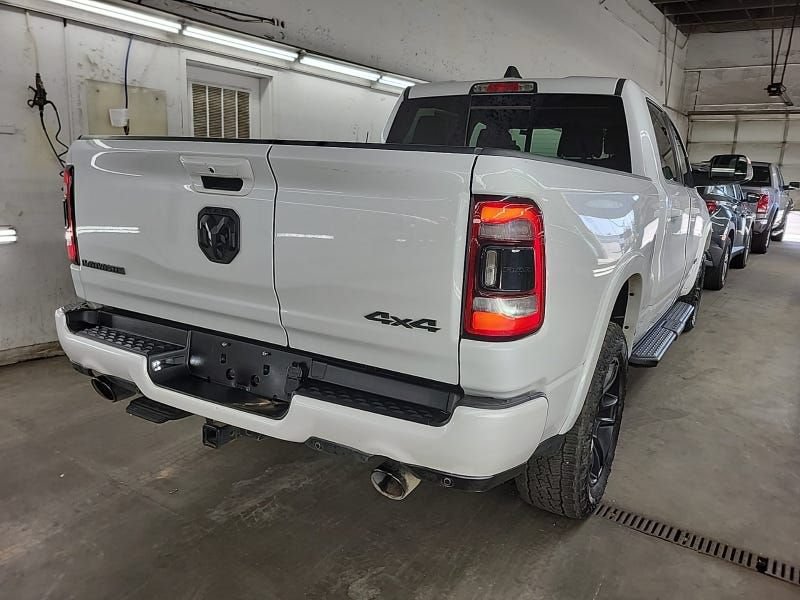 Used 2022 RAM 1500 Laramie AWD/4WD image 2