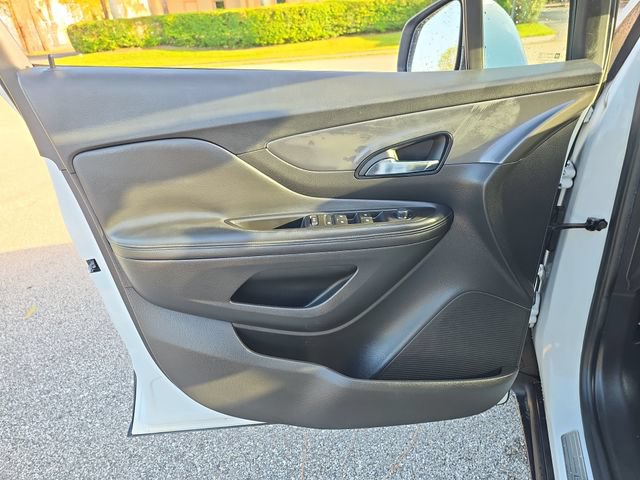 Certified 2017 Buick Encore Preferred FWD image 18