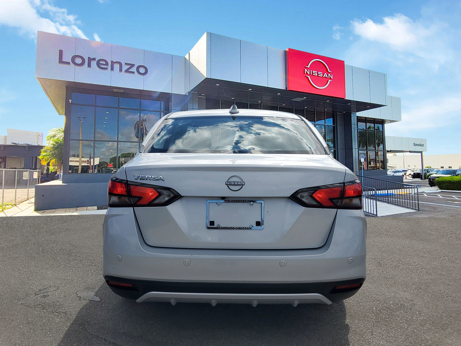Certified 2025 Nissan Versa SV w/ Trunk Package image 6