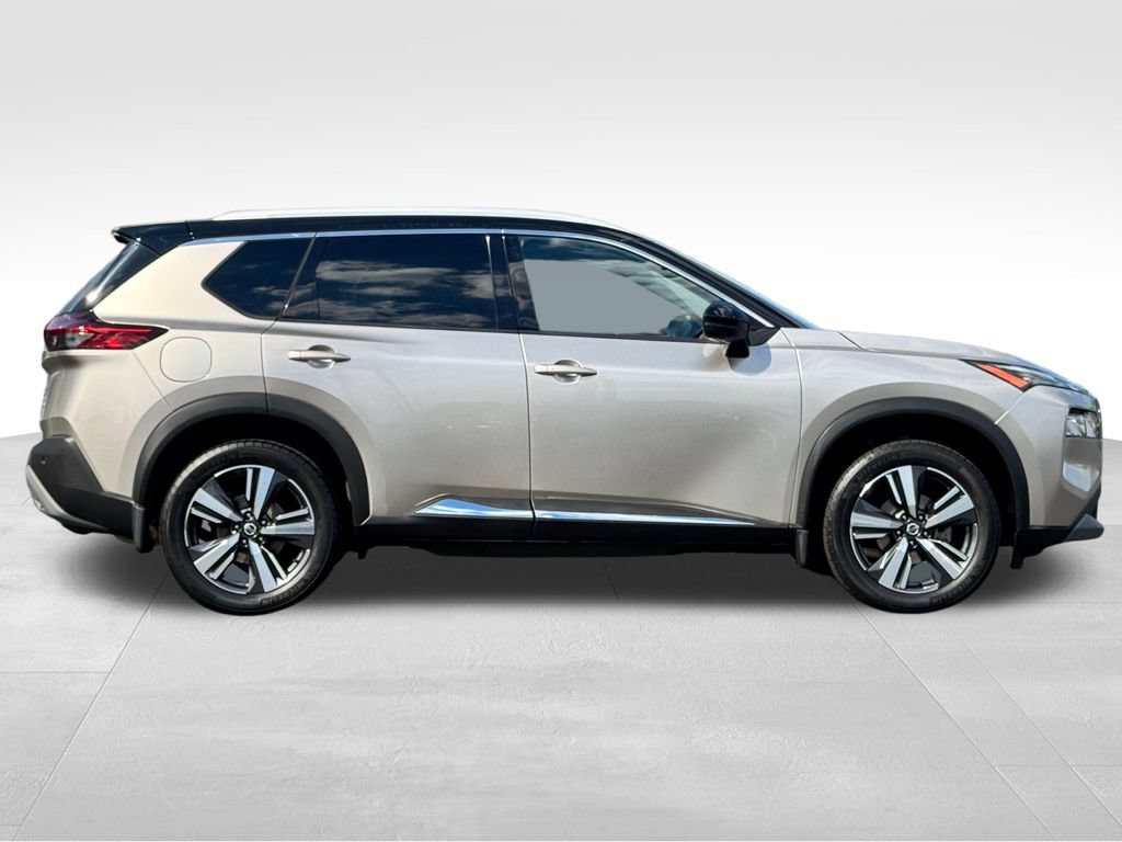 Used 2021 Nissan Rogue SL AWD/4WD image 8