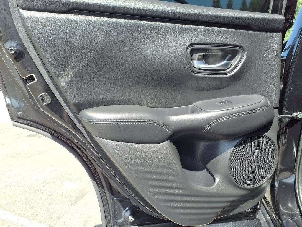 Used 2024 Honda HR-V LX image 21