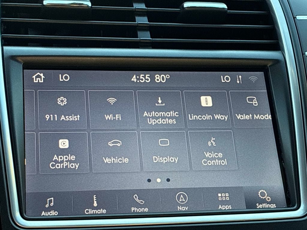 Used 2020 Lincoln Nautilus Reserve AWD/4WD image 40