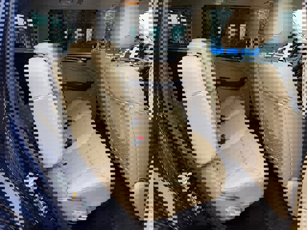 Used 2017 Mercedes-Benz GLS 450 4MATIC image 27