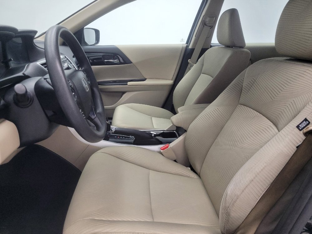 Used 2016 Honda Accord LX image 17