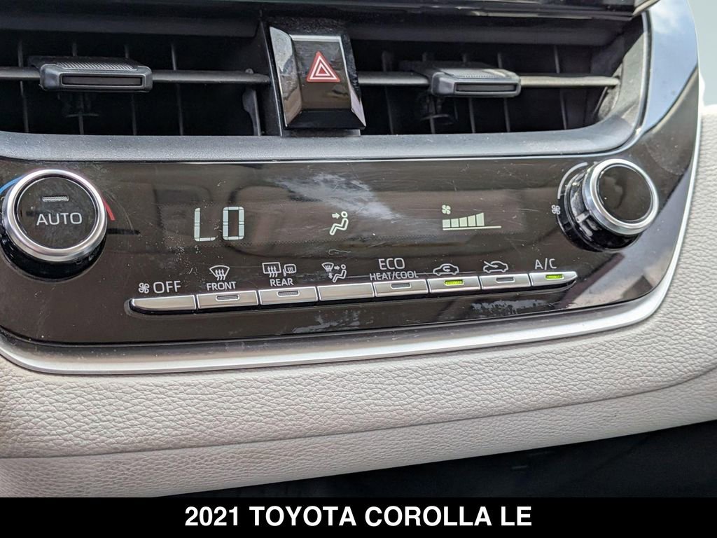 Used 2021 Toyota Corolla LE FWD image 21
