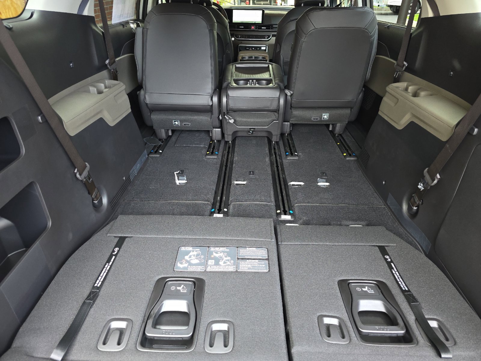 New 2026 Kia Carnival EX image 16
