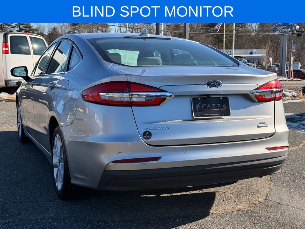 Used 2020 Ford Fusion SE FWD image 7