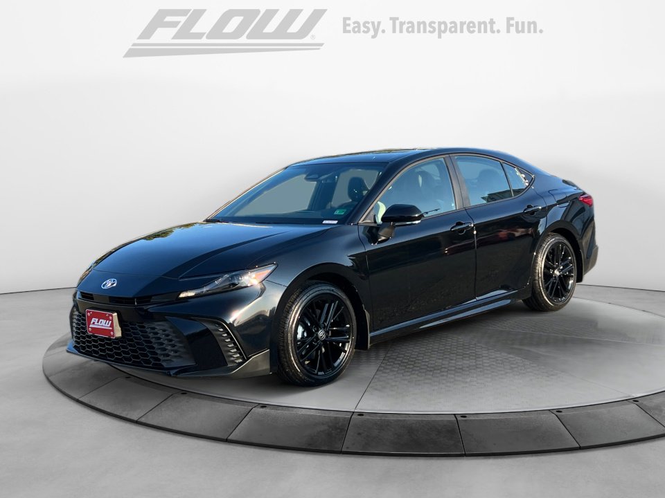 New 2026 Toyota Camry SE image 3