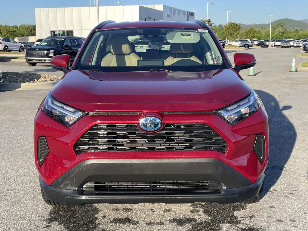 Used 2023 Toyota RAV4 LE AWD/4WD image 24