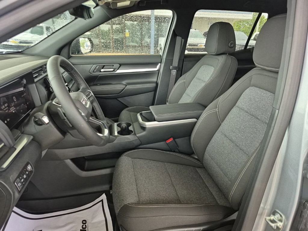 New 2026 GMC Terrain Elevation w/ Technology Package II FWD image 13