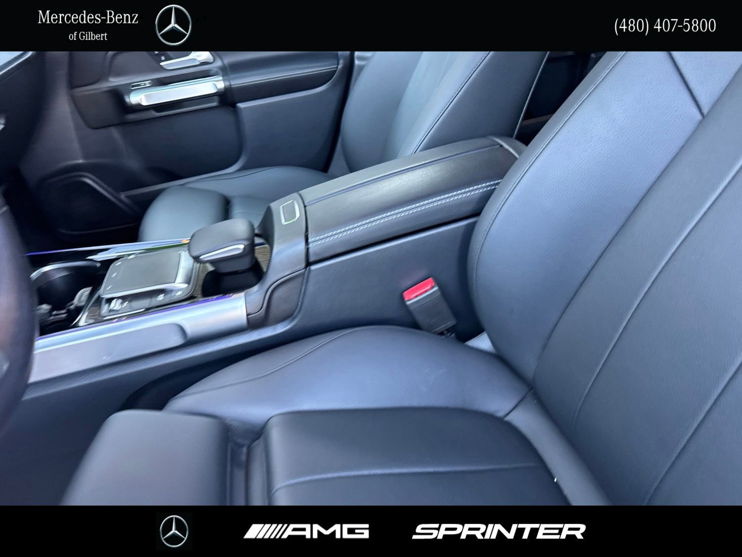 Certified 2022 Mercedes-Benz GLB 250 4MATIC w/ Premium Package Lite image 17