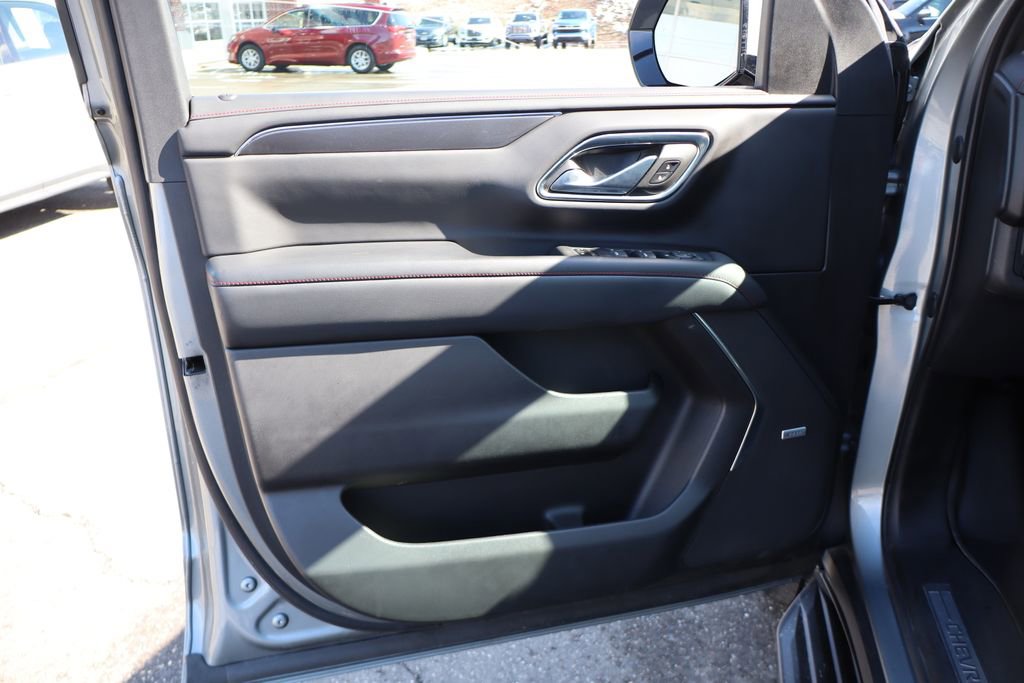 Used 2023 Chevrolet Tahoe RST image 8