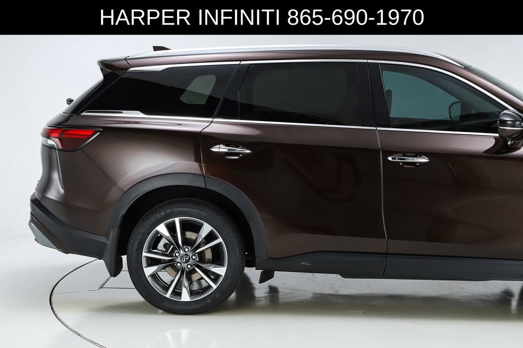 Used 2022 INFINITI QX60 Luxe w/ Cargo Package FWD image 12