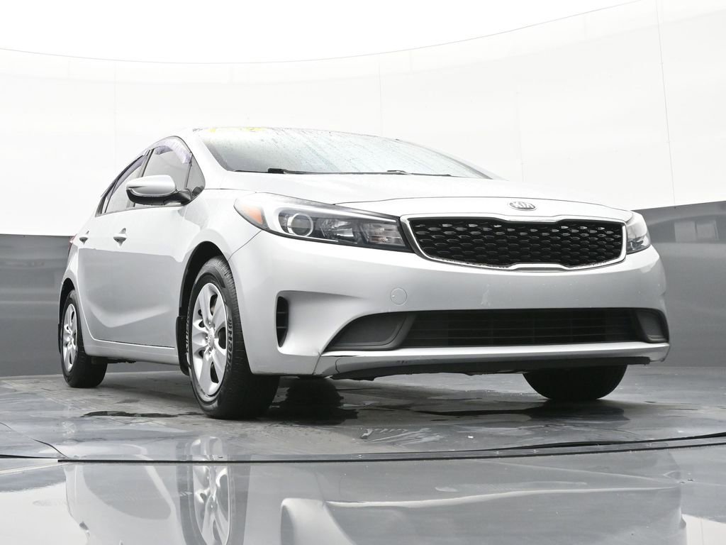 Used 2017 Kia Forte LX image 44