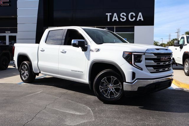 New 2026 GMC Sierra 1500 SLE w/ Preferred Package