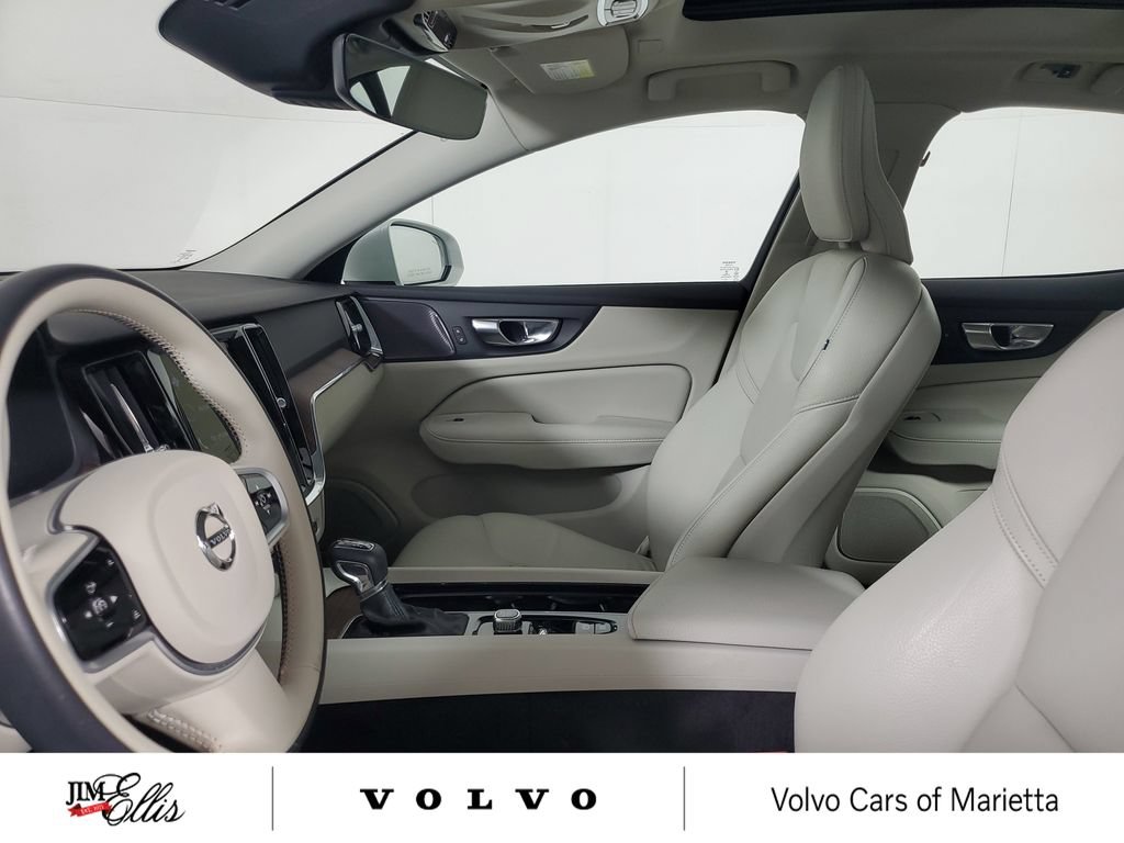 Used 2021 Volvo S60 T5 Momentum w/ Climate Package FWD image 22