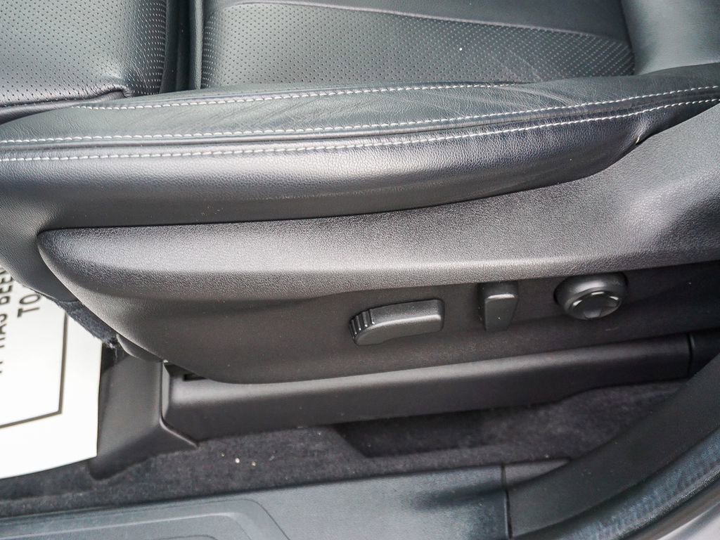 Used 2023 Subaru Ascent Limited w/ Technology Package image 19