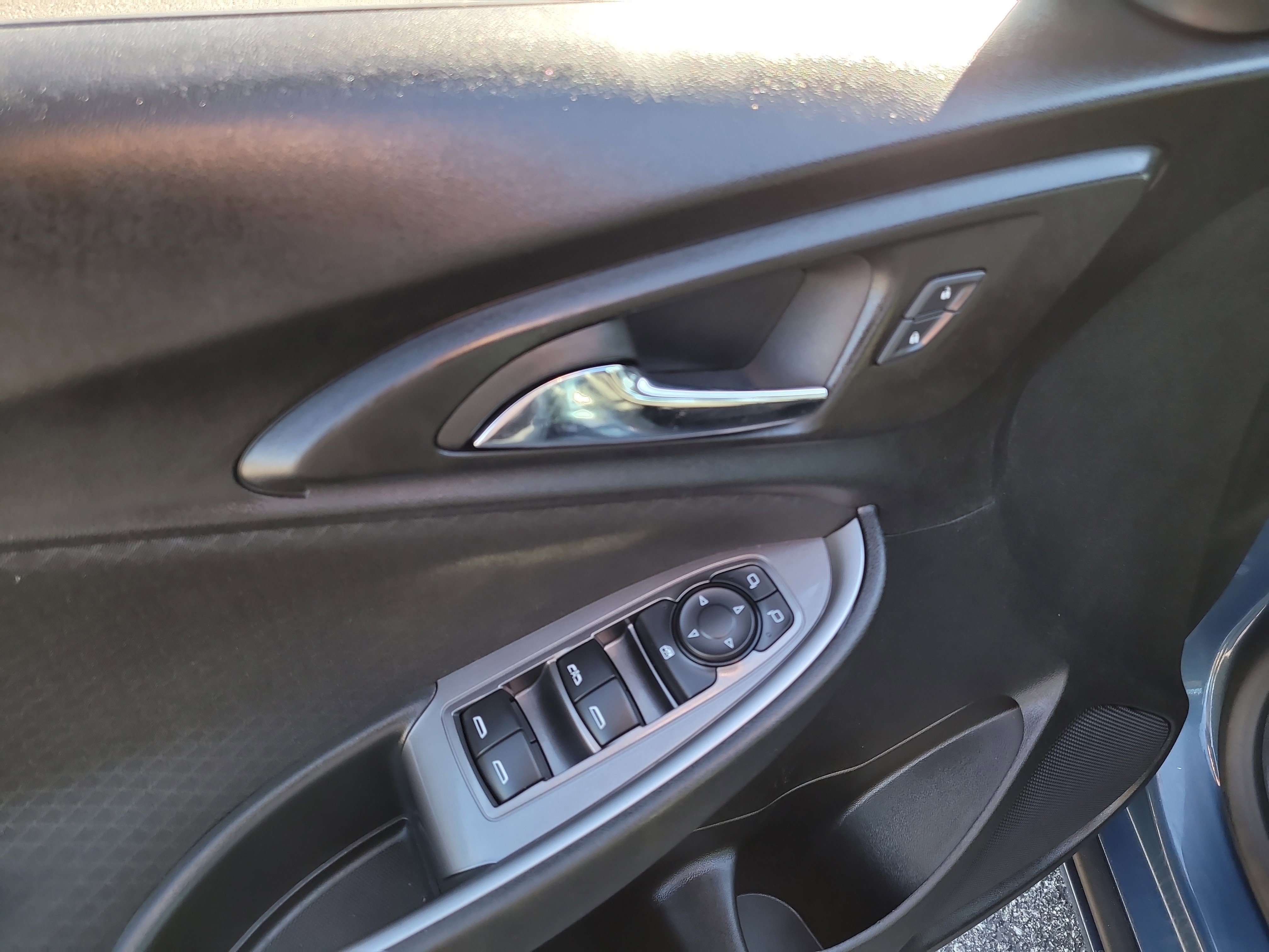 Used 2024 Chevrolet Malibu LT image 16