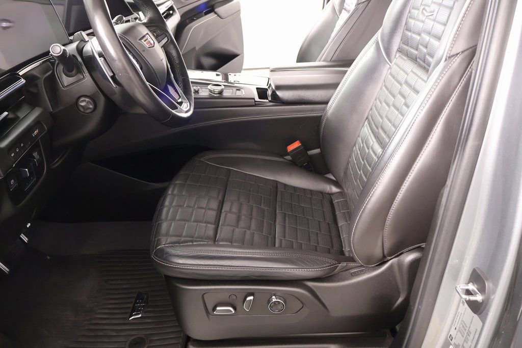 Used 2023 Cadillac Escalade V w/ LPO, Floor Liner Package AWD/4WD image 11