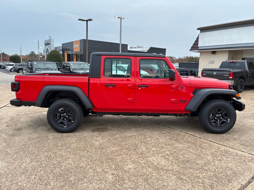 New 2026 Jeep Gladiator Sport image 7