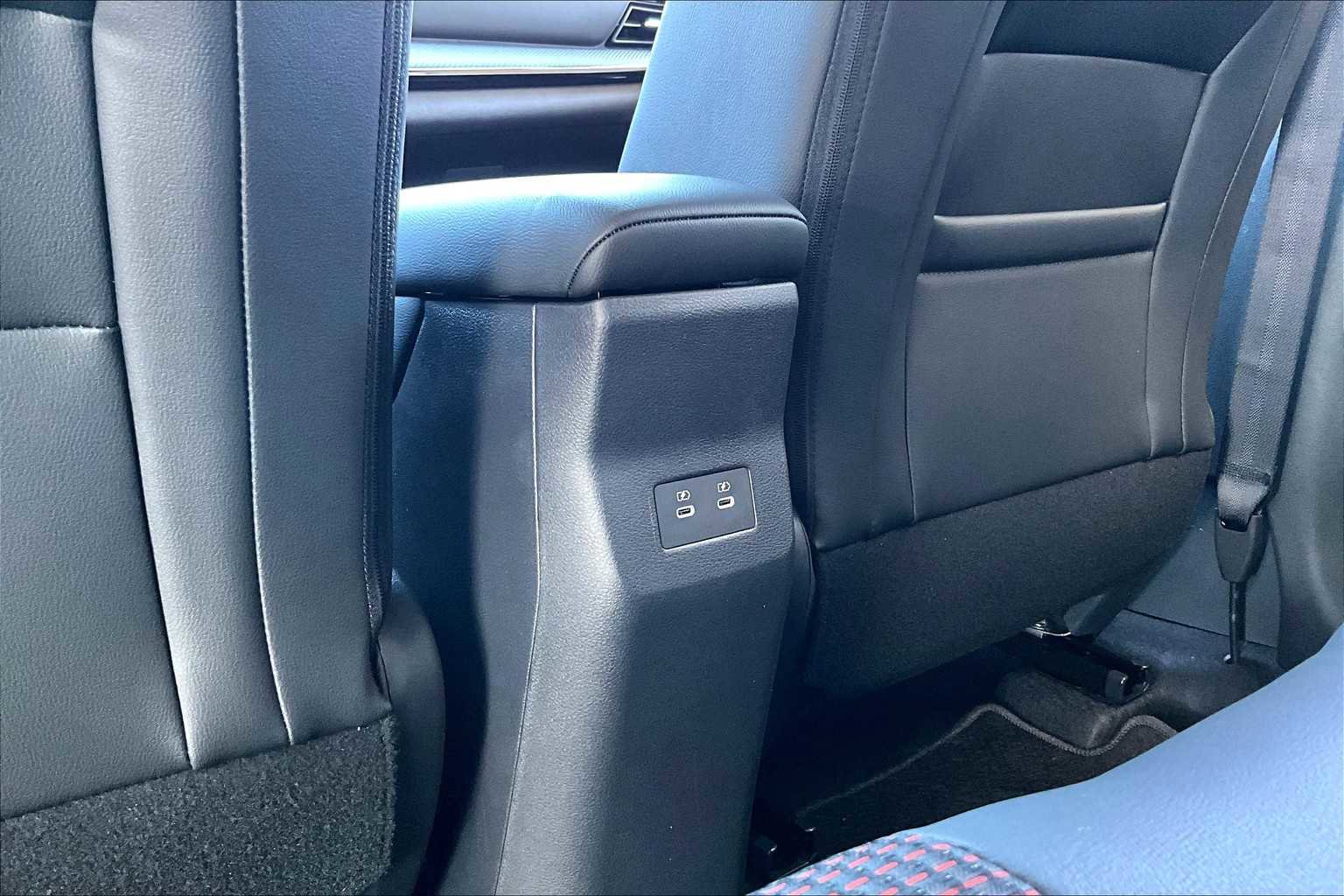 New 2026 Nissan Kicks SR image 20