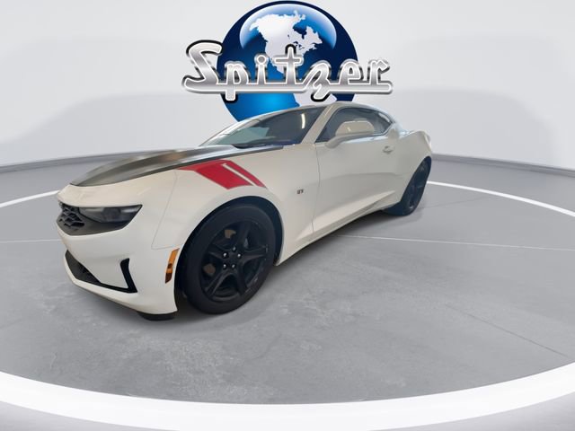 Used 2021 Chevrolet Camaro LT RWD image 6