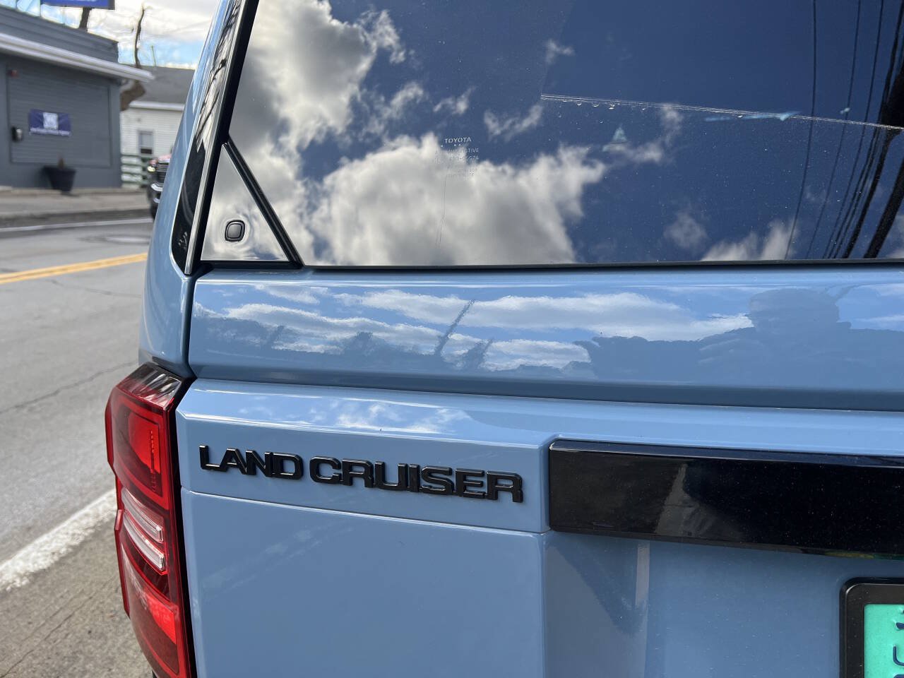 Used 2025 Toyota Land Cruiser w/ Premium Package AWD/4WD image 8