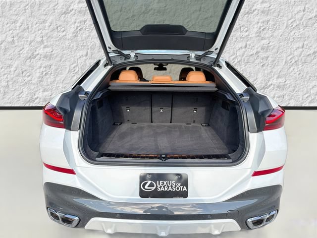 Used 2025 BMW X6 M60i AWD/4WD image 12