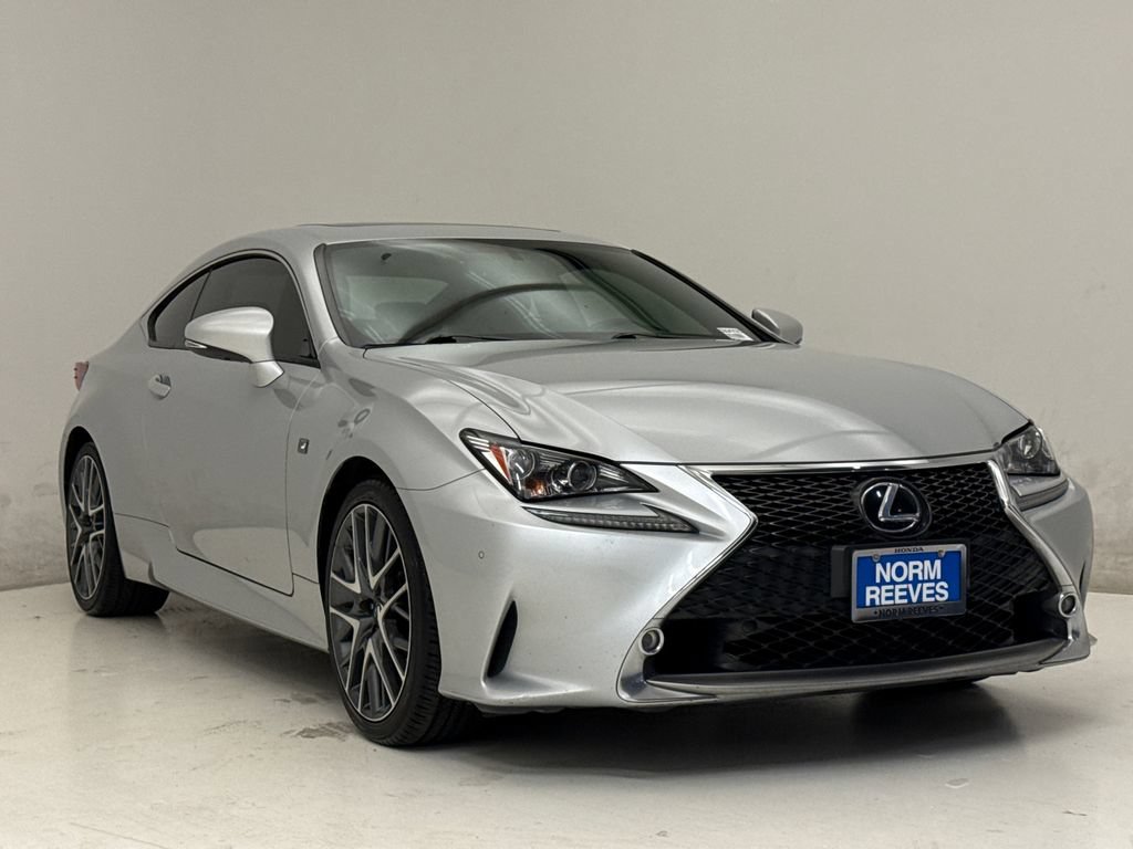 Used 2016 Lexus RC 200t RWD image 4
