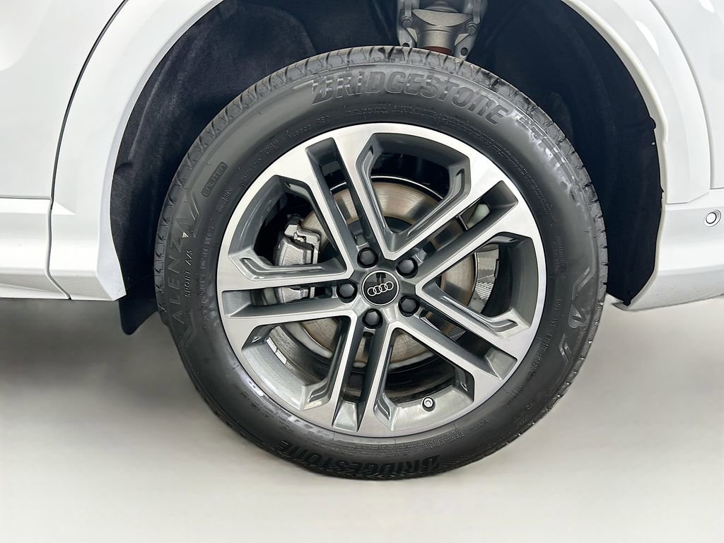 Used 2025 Audi Q5 Premium Plus image 30