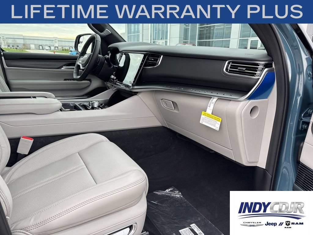 New 2026 Jeep Grand Wagoneer Summit AWD/4WD image 14
