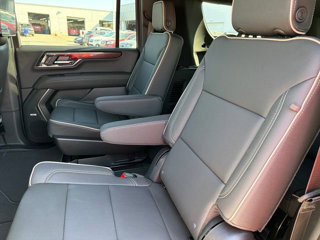 New 2026 GMC Yukon XL Elevation w/ Elevation Premium Package image 19