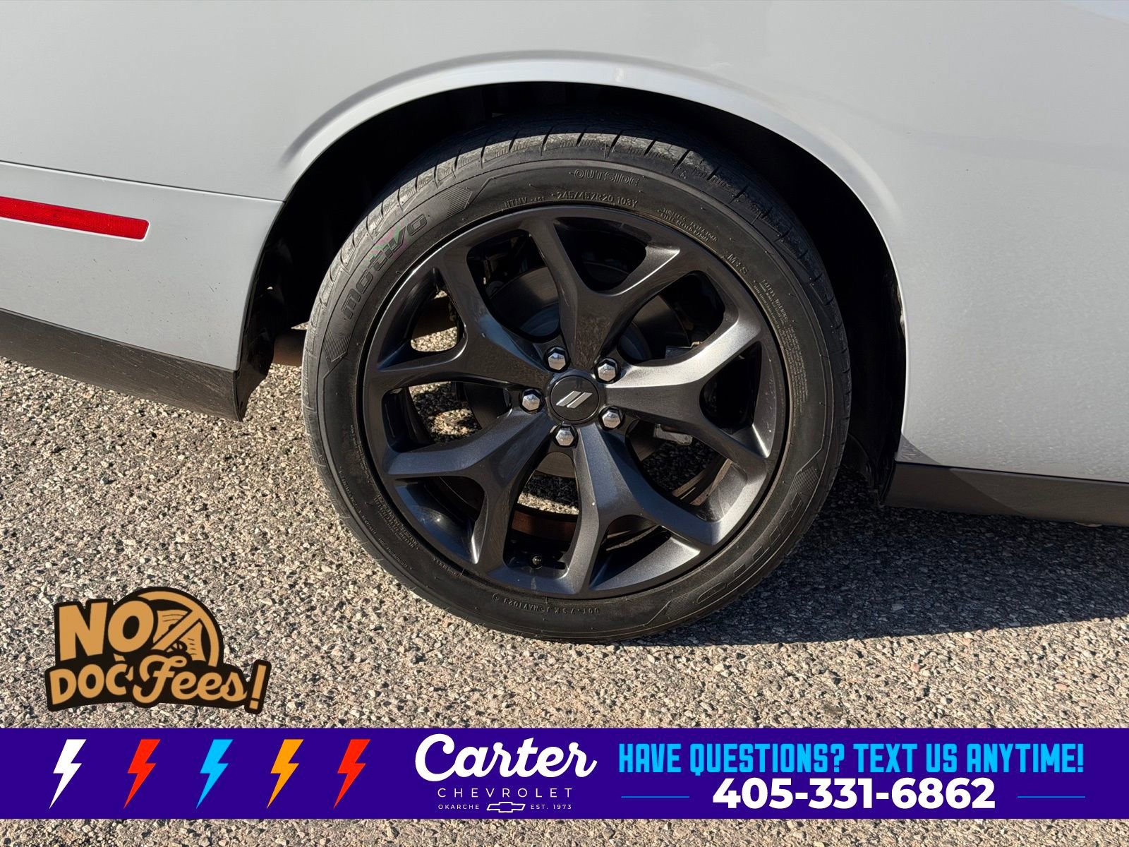 Used 2020 Dodge Challenger SXT w/ Blacktop Package image 13